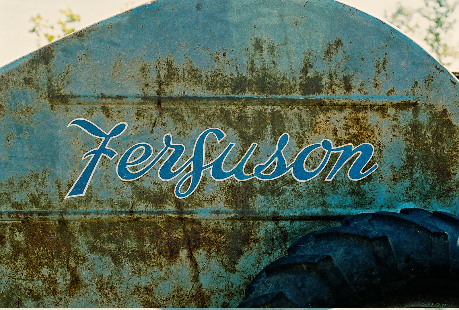 Decal on the side of the Ferguson Manure Spreader.