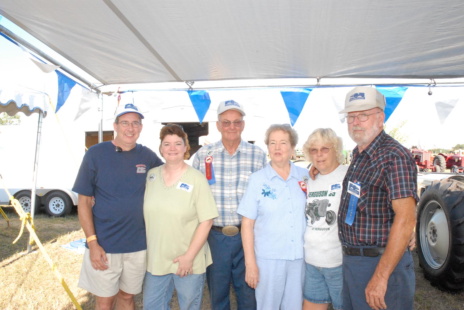 The Expo is a great place to catch up with old friends and be able to visit in person. From left to right are Rick and Sarah Weaver of Memphis, Tennessee, Gene and Joy Kruse of Lincoln, Nebraska, and Al and Gail Hoyt of Chester, New Hampshire.