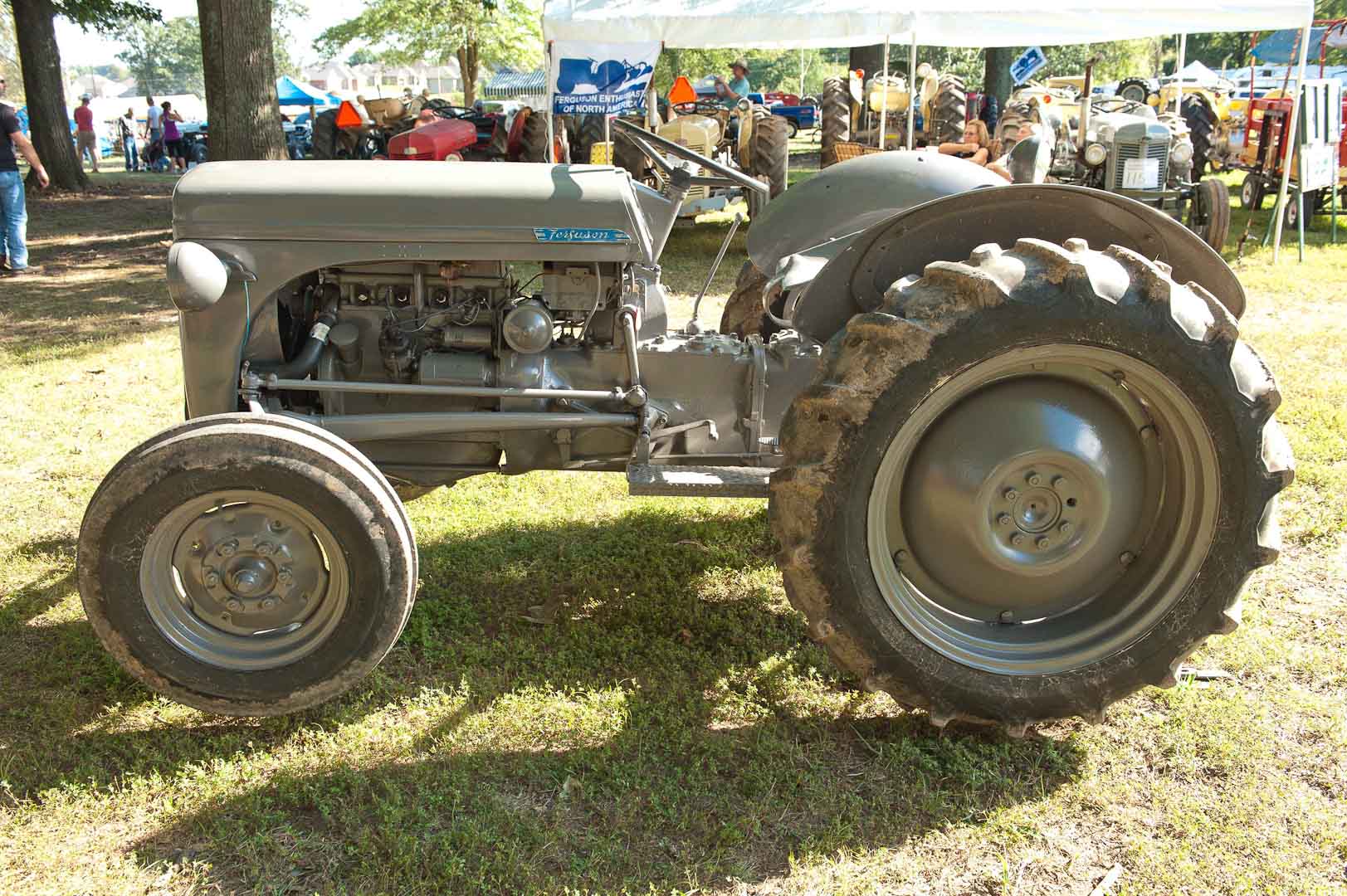 1948 TE-20 Arnold and Vickie Nielson of Quapaw, OK with all 4 wheels off the ground with the use of a Ferguson tractor jack.