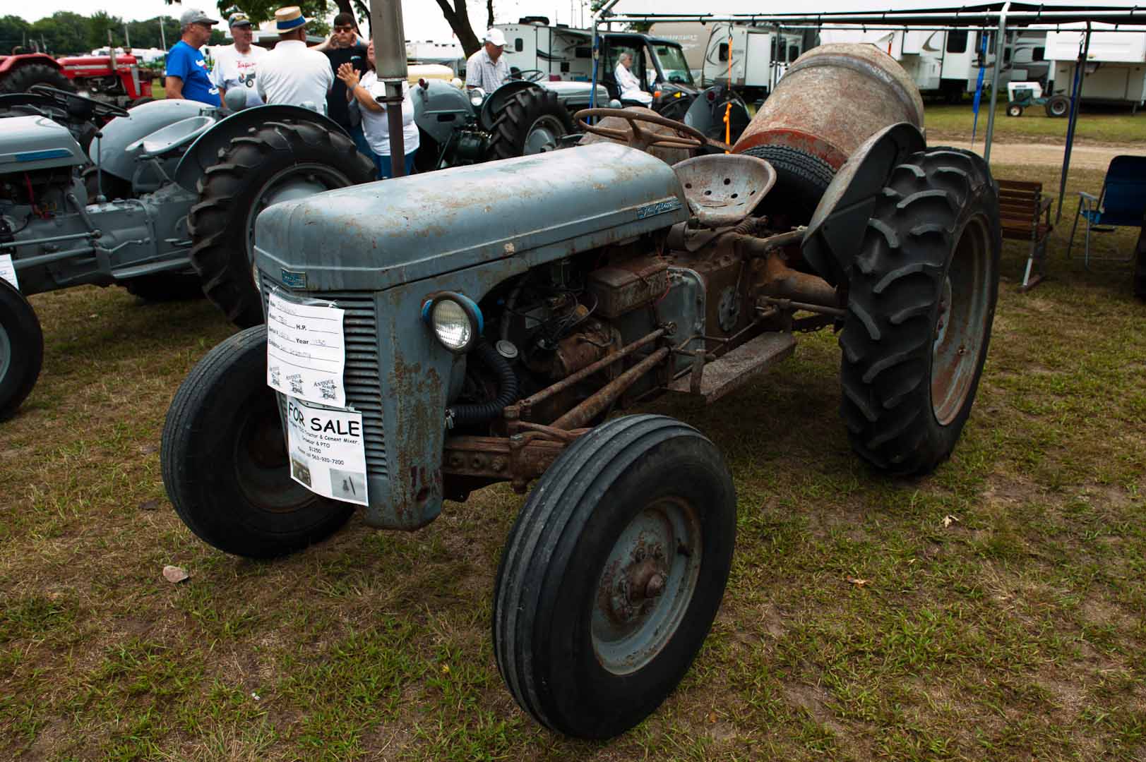 1950 TE-20 owned by Dan Drummy. SN TE-140276. Tractor was for sale.
